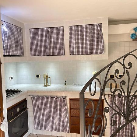 Raffinato Bilocale A Lido Di Camaiore Vicino Al Mare Ngoại thất bức ảnh