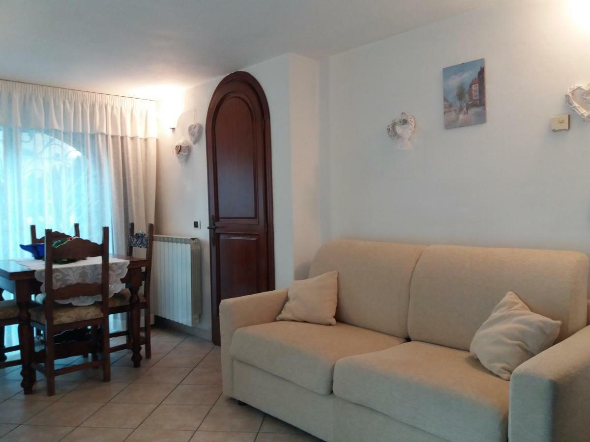 Raffinato Bilocale A Lido Di Camaiore Vicino Al Mare Ngoại thất bức ảnh