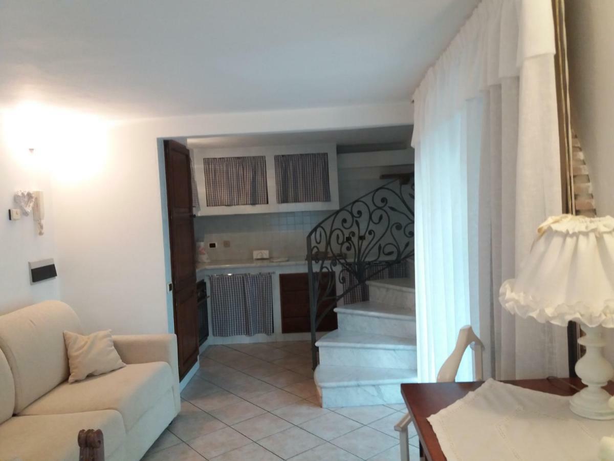 Raffinato Bilocale A Lido Di Camaiore Vicino Al Mare Ngoại thất bức ảnh