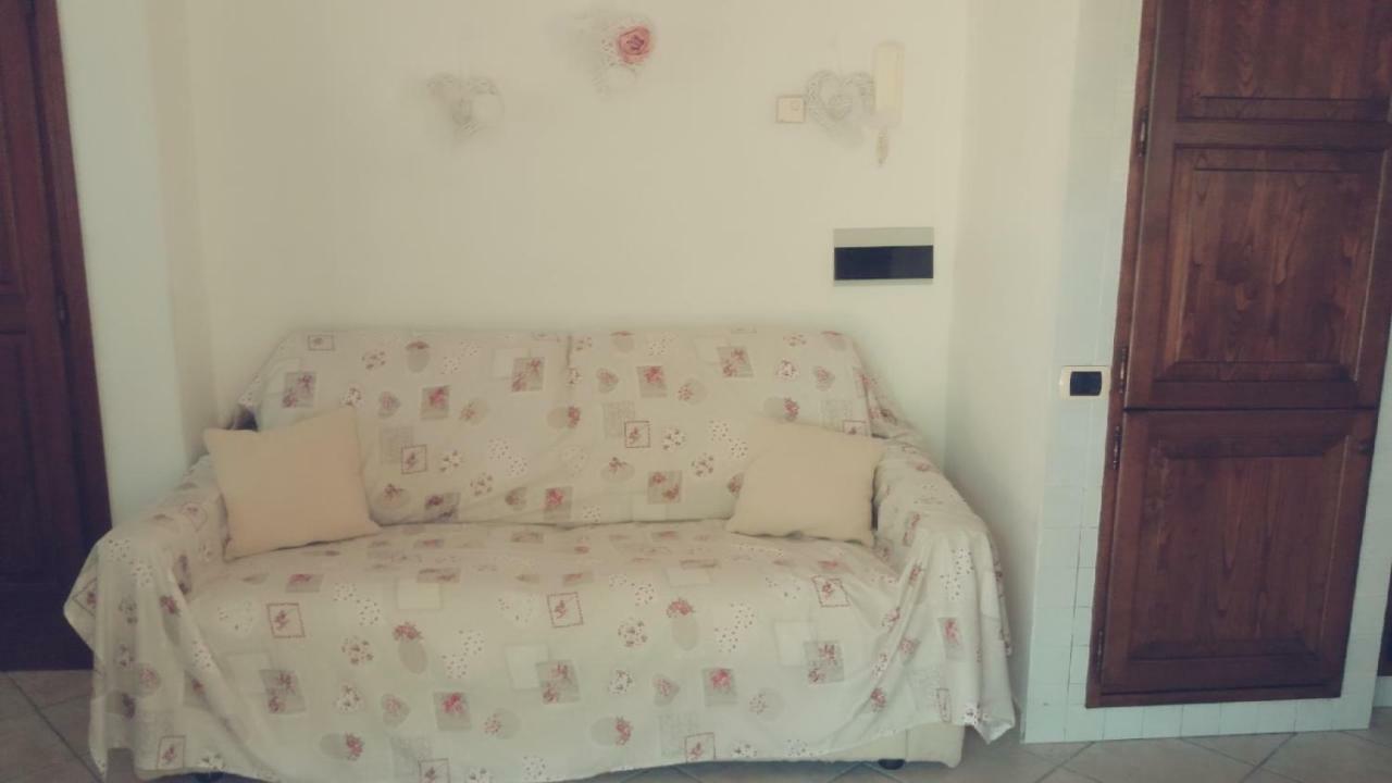 Raffinato Bilocale A Lido Di Camaiore Vicino Al Mare Ngoại thất bức ảnh