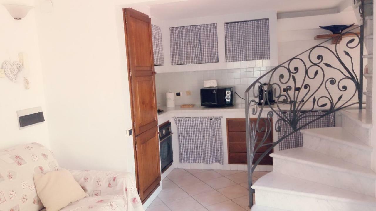 Raffinato Bilocale A Lido Di Camaiore Vicino Al Mare Ngoại thất bức ảnh